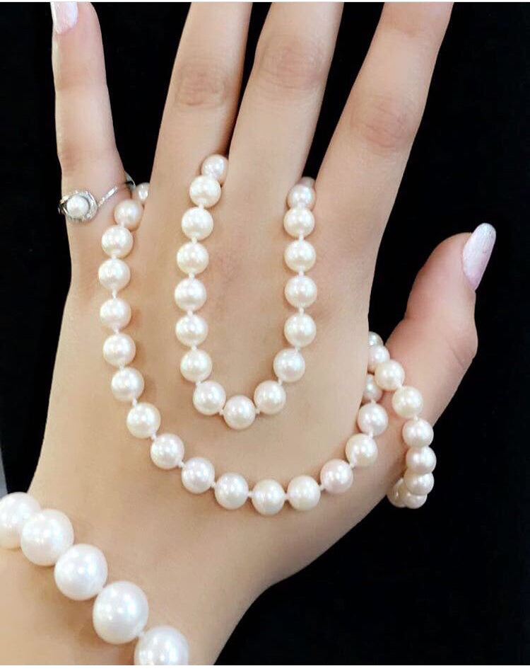 Pearl Necklace