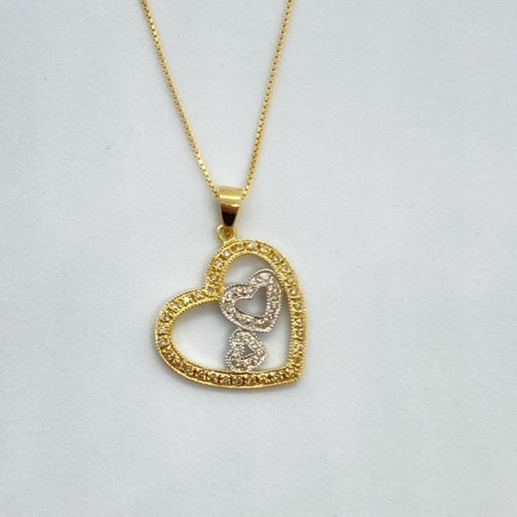 (0.25cttw) Two Tone 3 Hearts Diamond Necklace